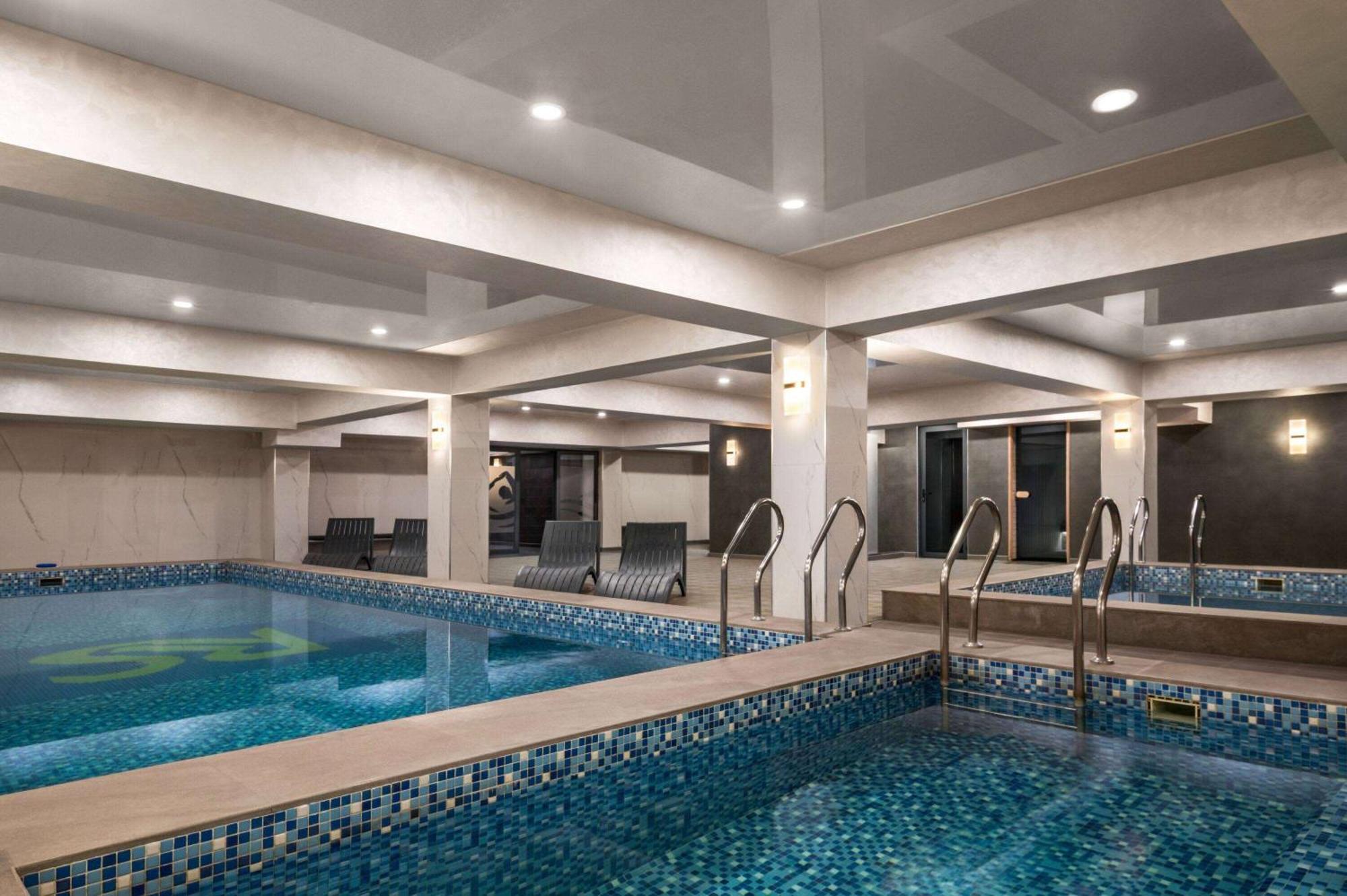Wyndham Garden Tashkent酒店 外观 照片